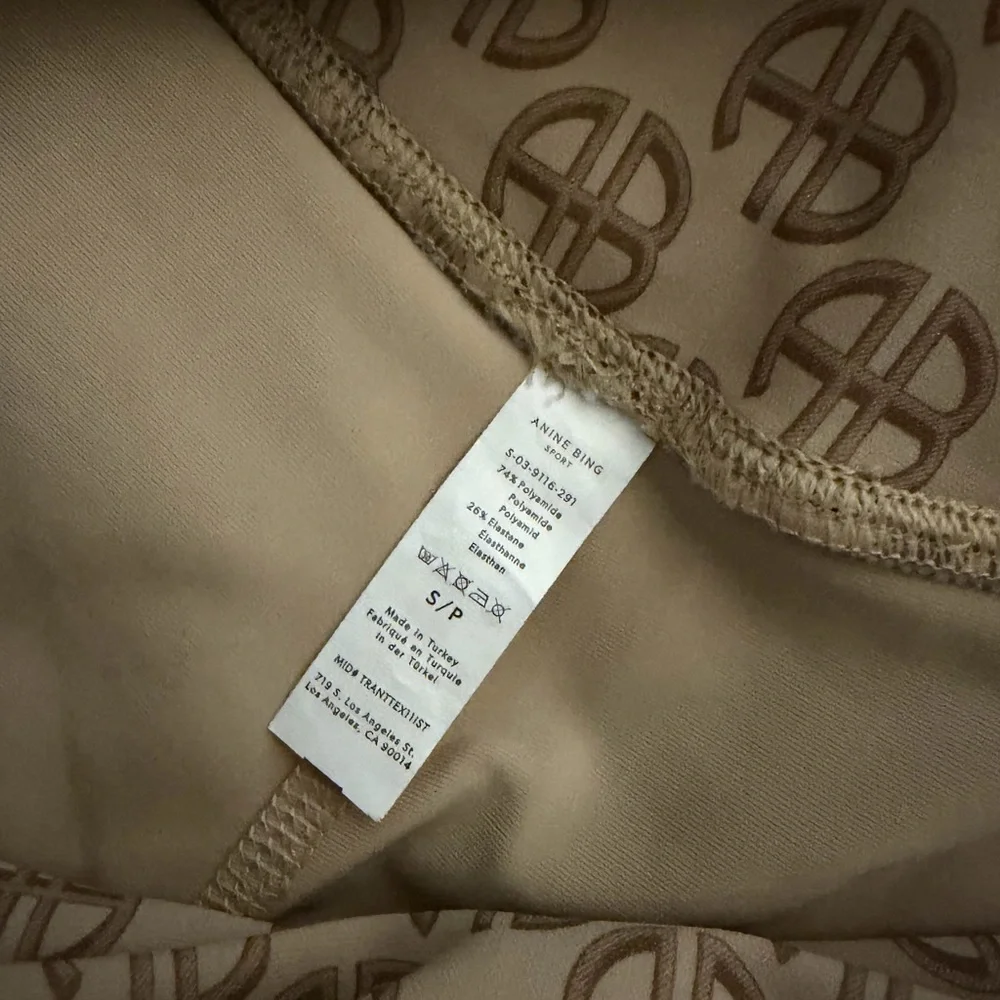 📍FINAL PRICE📍Anine Bing sport Blake monogram leggings - Picture 4 of 5